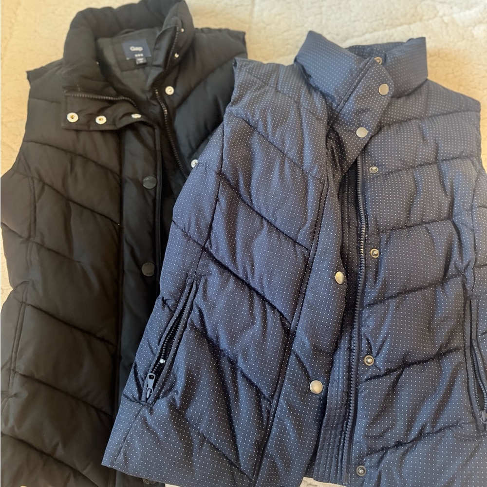 GAP Black and Blue Women's Vests